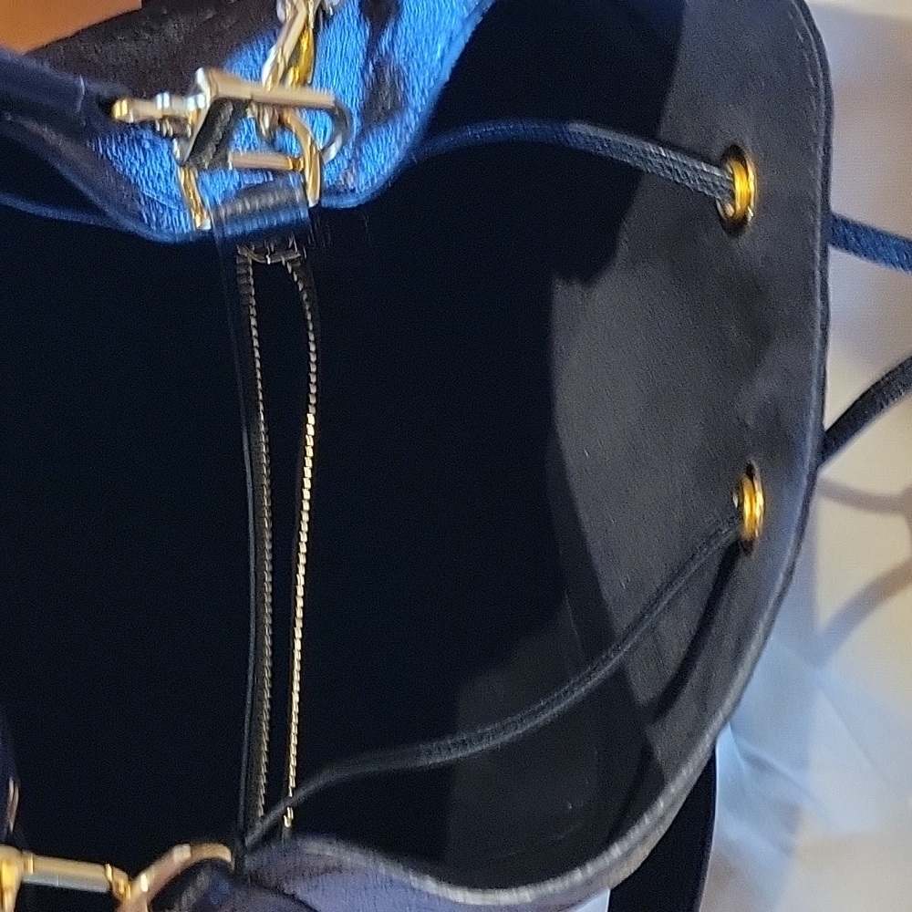 Purse - Picture 3 of 6